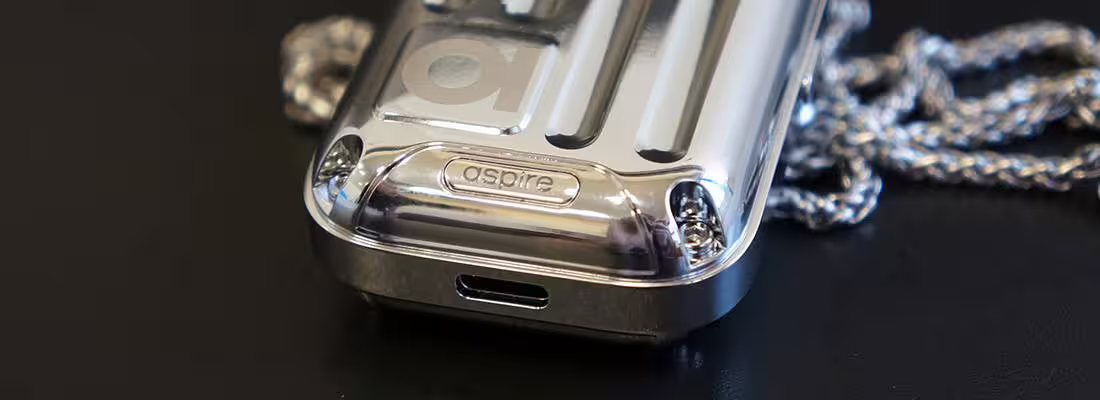 Aspire Riil X Charging Port